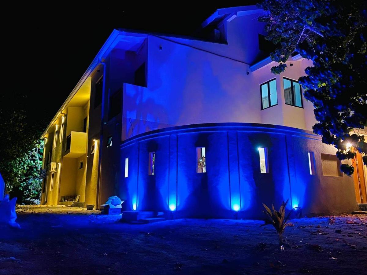 Hôtel Paguro Seaview à Bodufolhudhoo Extérieur photo